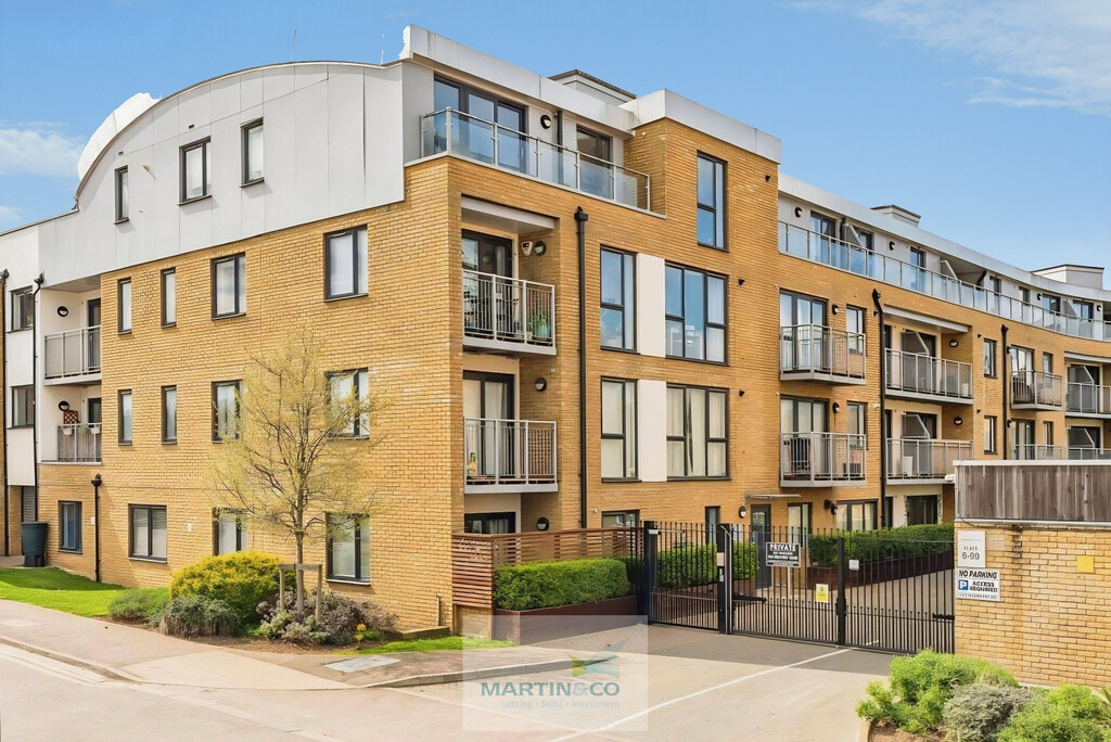 1 bed Apartment for rent in Hertford Heath. From Martin & Co - Welwyn and Hatfield
