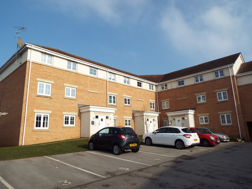2 bed Apartment for rent in Nottinghamshire. From Martin & Co - Worksop