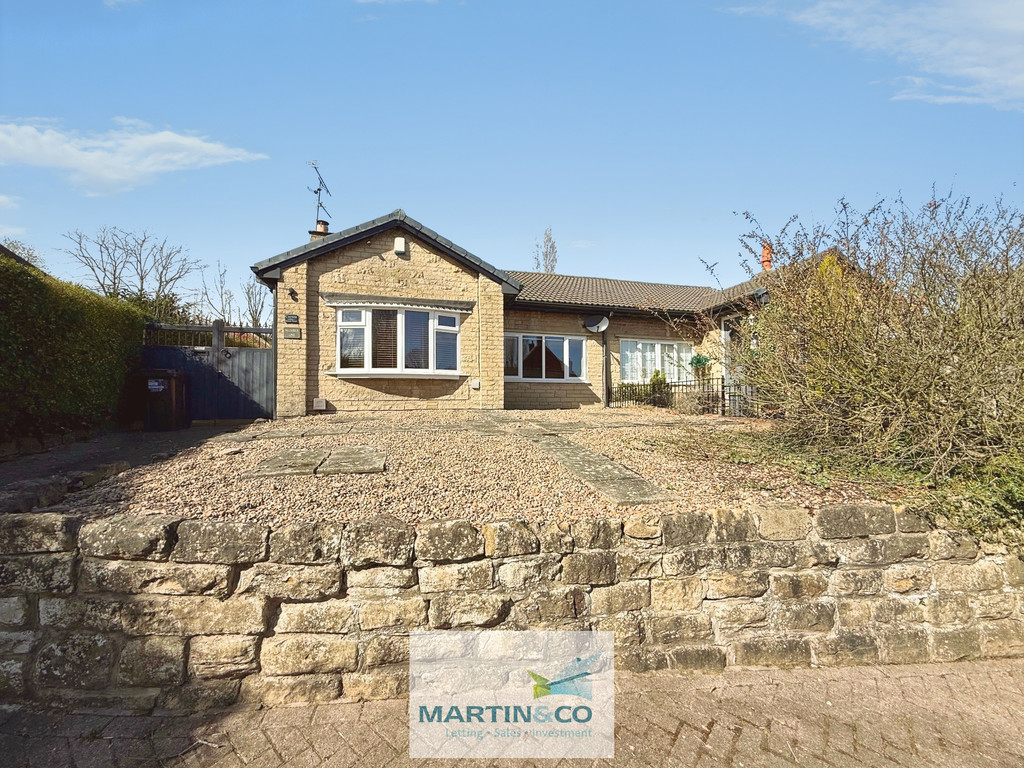2 bed Semi-detached bungalow for rent in Wales. From Martin & Co - Worksop