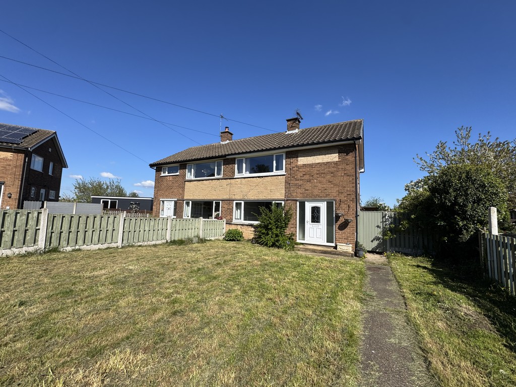 3 bed Semi Detached for rent in Notts . From Martin & Co - Worksop