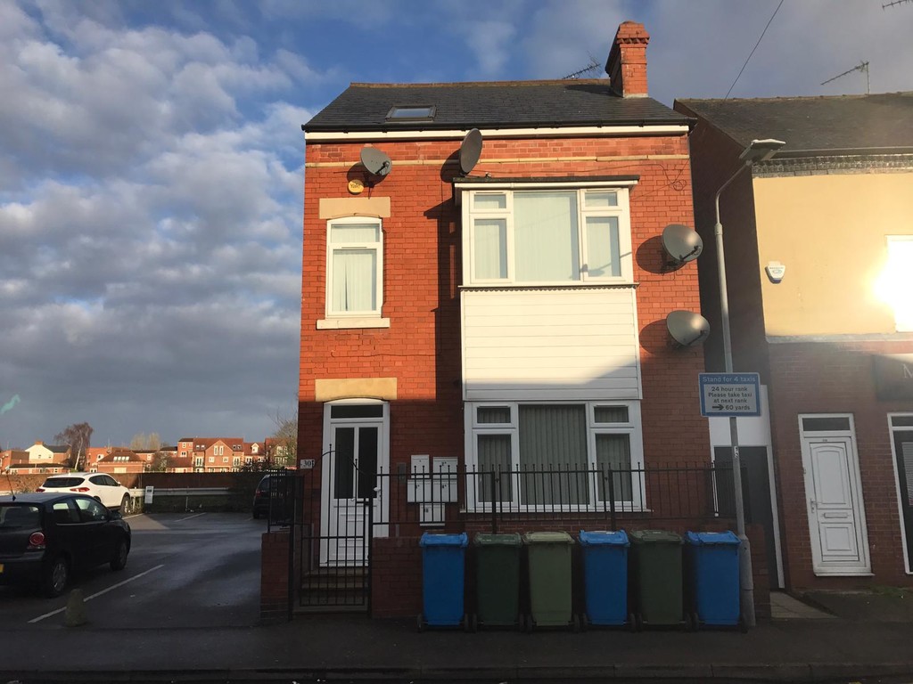 2 bed 1st Floor Flat for rent in Nottinghamshire. From Martin & Co - Worksop