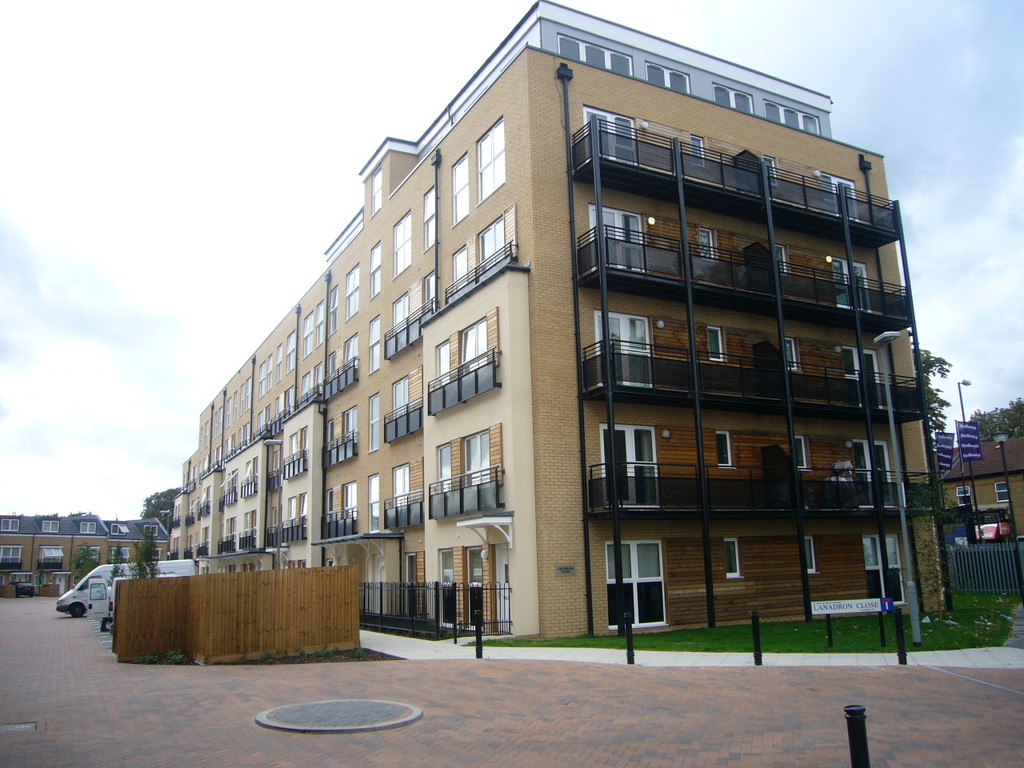 2 bed Apartment for rent in Middlesex. From Martin & Co - Twickenham