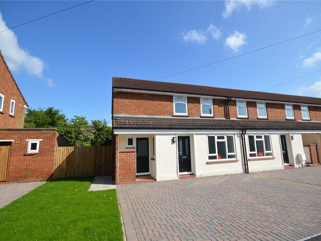 3 bed End of Terrace for rent in Hounslow. From Martin & Co - Twickenham 3 bed End of Terrace for rent in Hounslow. From Martin & Co - Twickenham