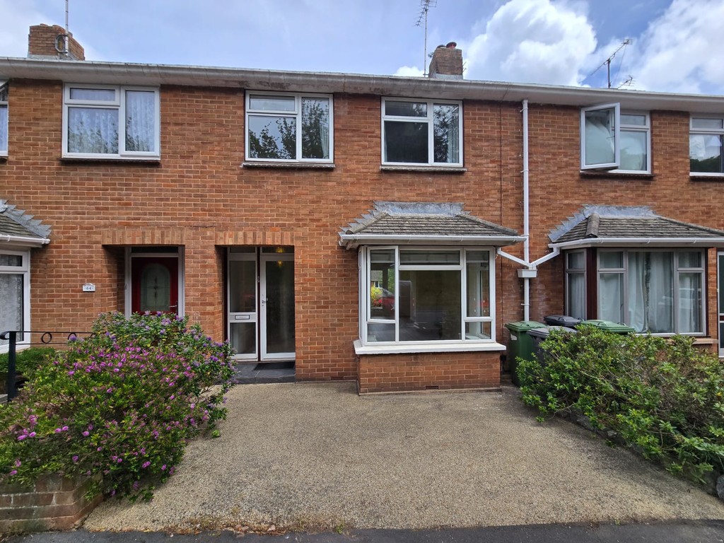 3 bed Mid Terraced House for rent in Exeter. From Martin & Co - Exeter