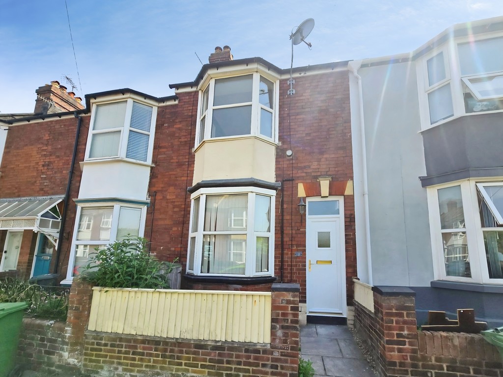 2 bed Mid Terraced House for rent in Devon. From Martin & Co - Exeter
