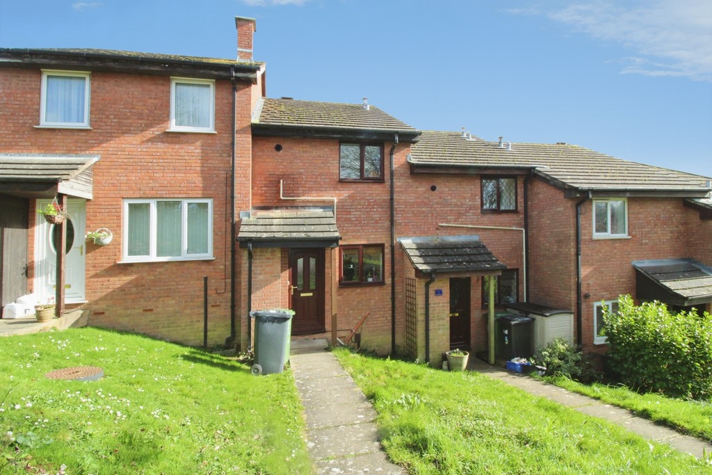 2 bed Mid Terraced House for rent in Exeter. From Martin & Co - Exeter 2 bed Mid Terraced House for rent in Exeter. From Martin & Co - Exeter