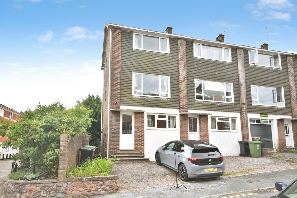 4 bed Semi Detached for rent in Devon. From Martin & Co - Exeter 4 bed Semi Detached for rent in Devon. From Martin & Co - Exeter