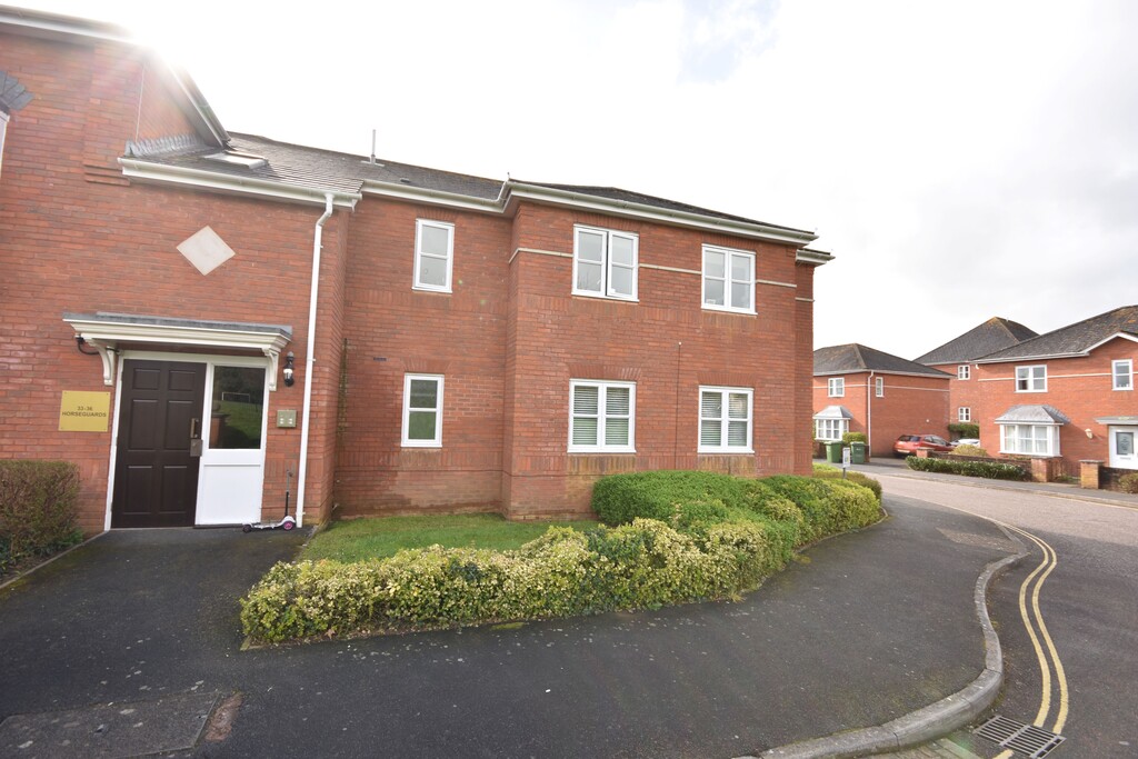 2 bed 1st Floor Flat for rent in Devon. From Martin & Co - Exeter 2 bed 1st Floor Flat for rent in Devon. From Martin & Co - Exeter