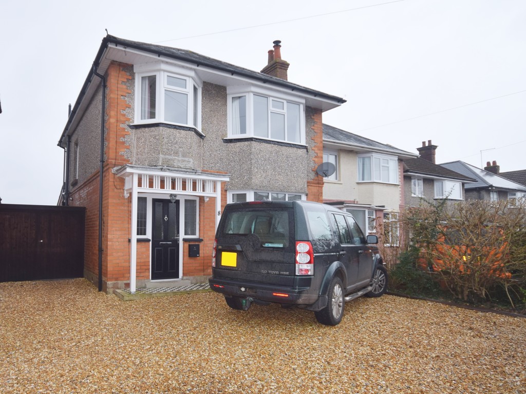 3 bed Detached House for rent in Dorset. From Martin & Co - Bournemouth