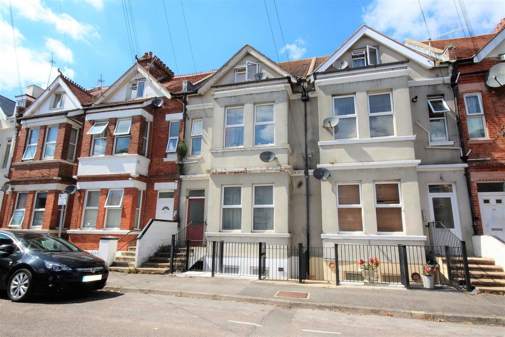 1 bed Apartment for rent in Dorset. From Martin & Co - Bournemouth