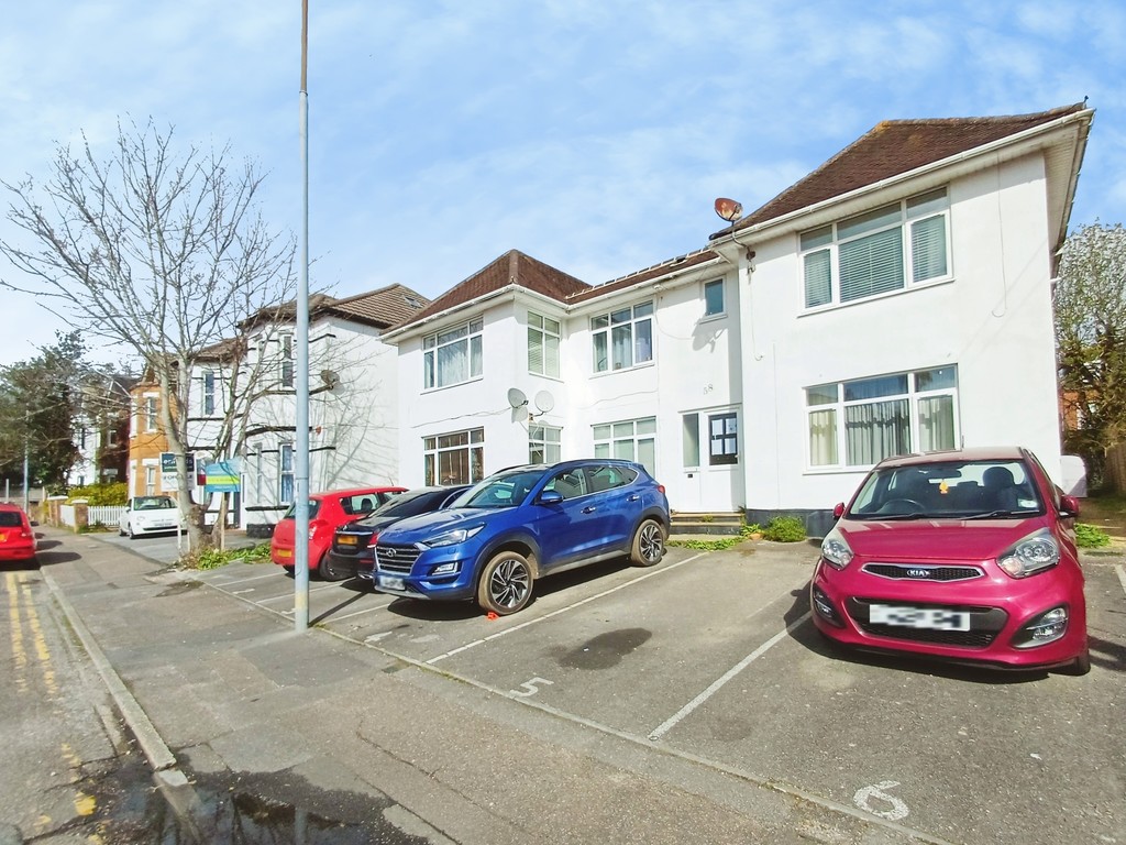 2 bed Apartment for rent in Dorset. From Martin & Co - Bournemouth