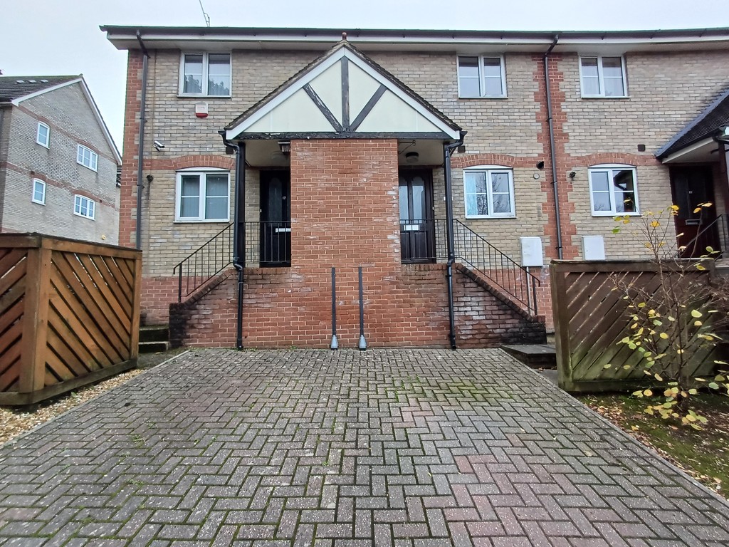 2 bed Mid Terraced House for rent in Dorset. From Martin & Co - Bournemouth 2 bed Mid Terraced House for rent in Dorset. From Martin & Co - Bournemouth