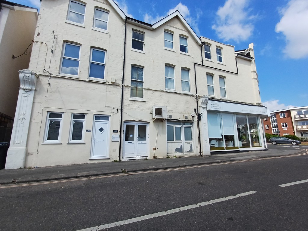 1 bed Apartment for rent in Dorset. From Martin & Co - Bournemouth
