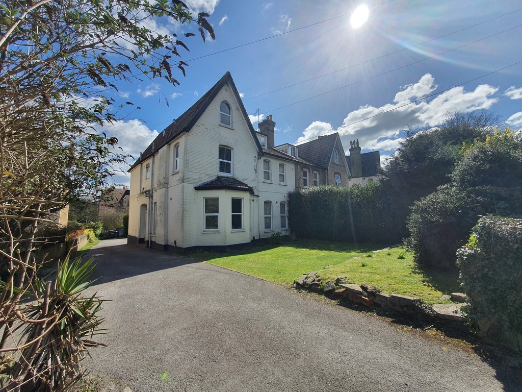 1 bed Apartment for rent in Bournemouth. From Martin & Co - Bournemouth