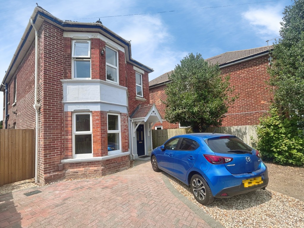 3 bed Detached for rent in Dorset. From Martin & Co - Bournemouth