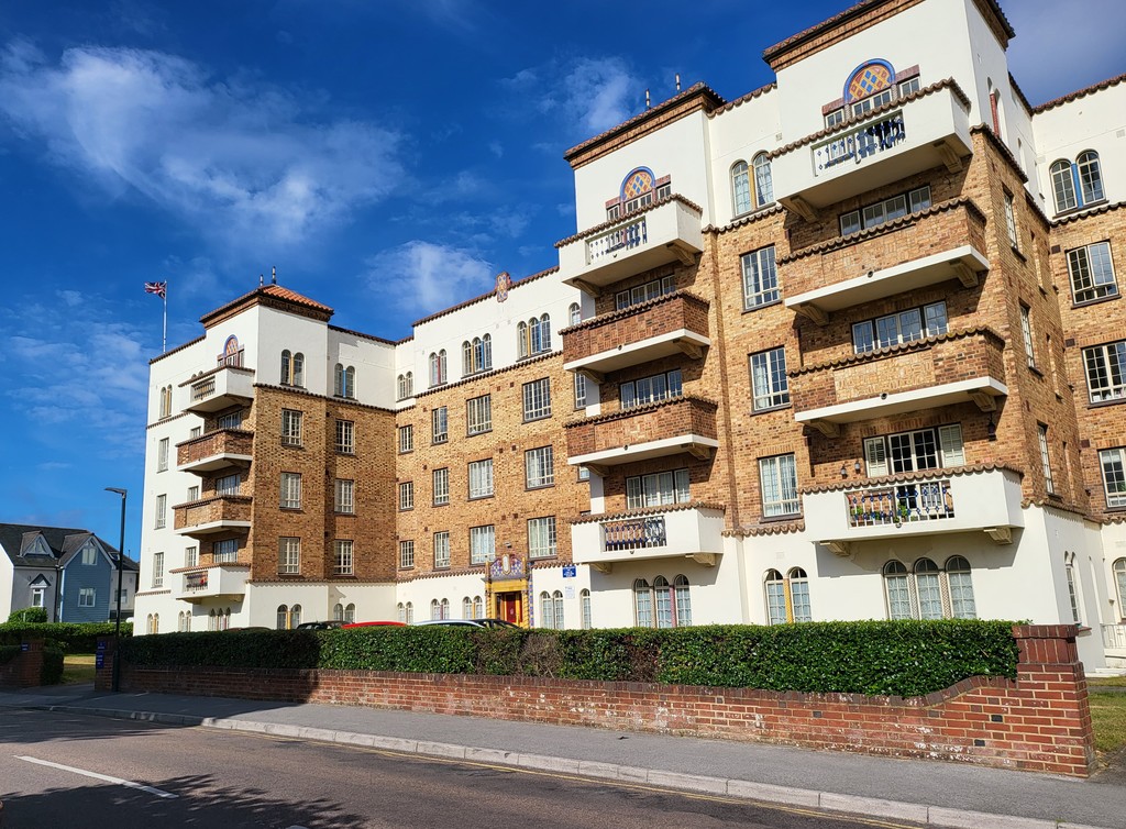 2 bed Apartment for rent in Dorset. From Martin & Co - Bournemouth 2 bed Apartment for rent in Dorset. From Martin & Co - Bournemouth