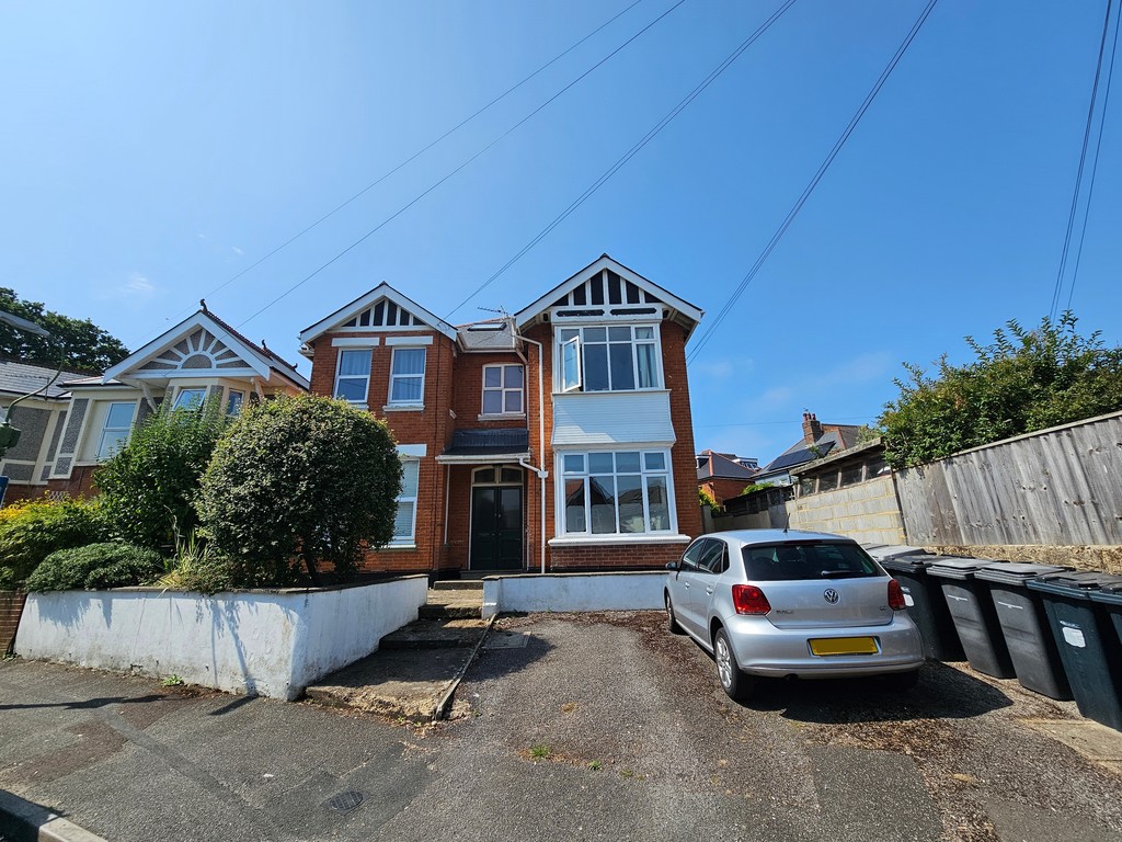 1 bed Apartment for rent in Bournemouth. From Martin & Co - Bournemouth 1 bed Apartment for rent in Bournemouth. From Martin & Co - Bournemouth