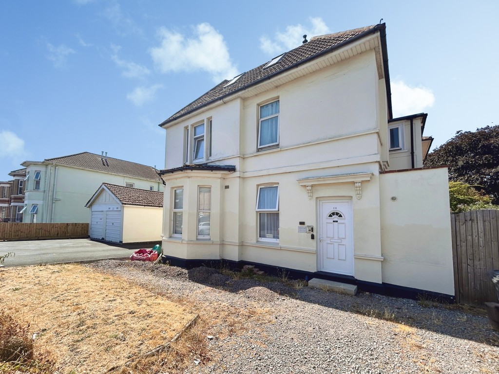 2 bed Apartment for rent in Dorset. From Martin & Co - Bournemouth
