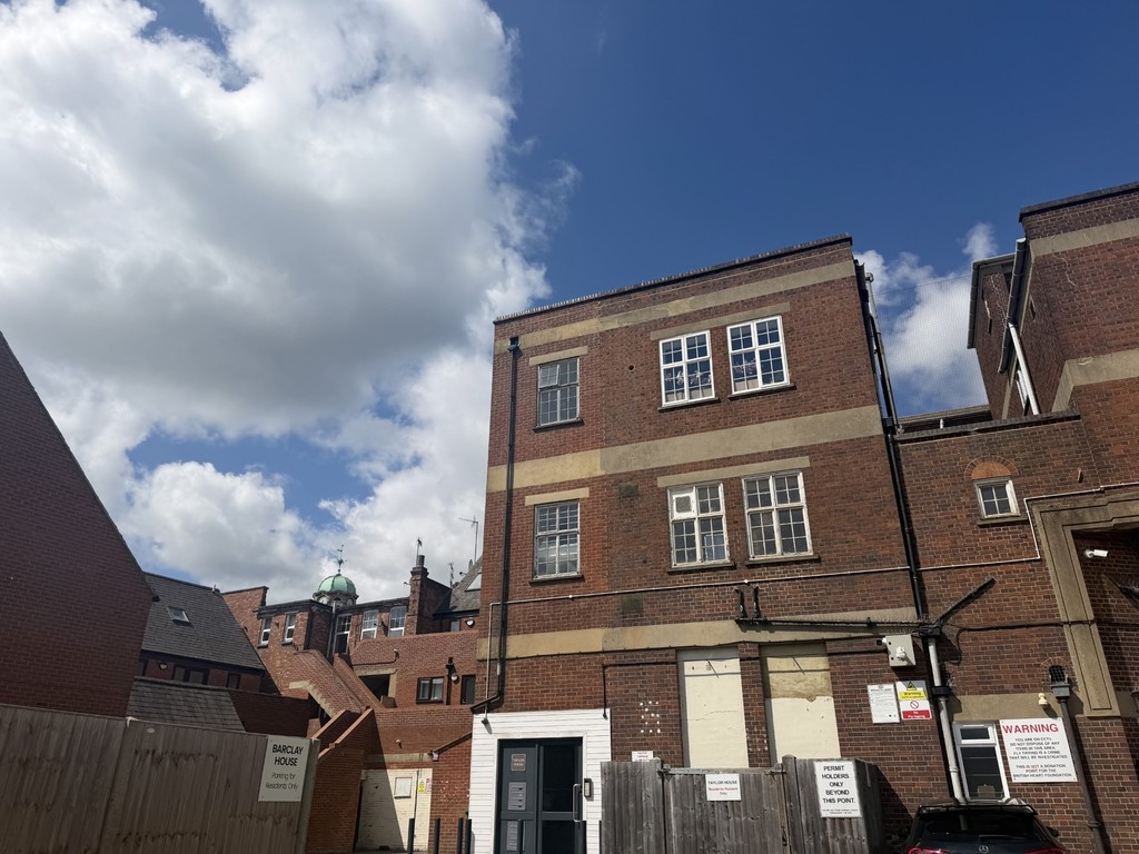 1 bed Apartment for rent in Oxfordshire. From Martin & Co - Banbury