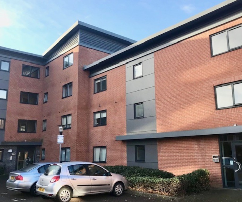 2 bed 1st Floor Flat for rent in Oxon. From Martin & Co - Banbury