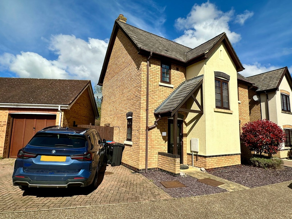 4 bed Detached House for rent in Whaddon. From Martin & Co - Milton Keynes
