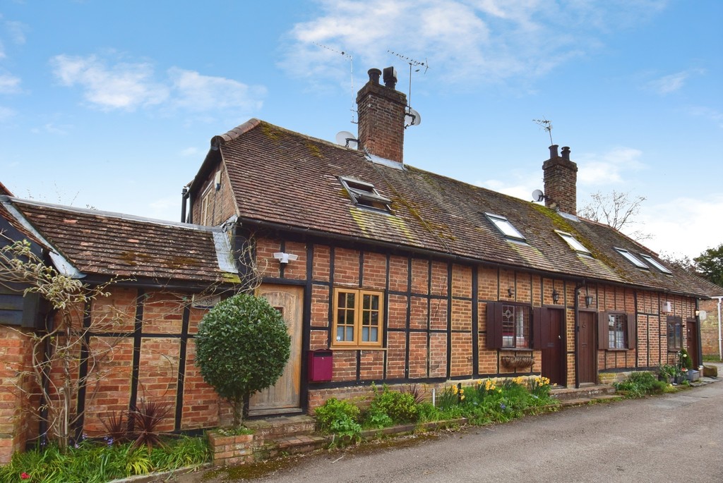 1 bed Cottage for rent in Milton Keynes. From Martin & Co - Milton Keynes