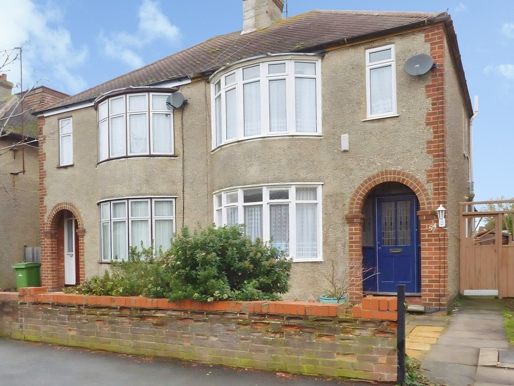 3 bed Semi Detached for rent in Haversham. From Martin & Co - Milton Keynes 3 bed Semi Detached for rent in Haversham. From Martin & Co - Milton Keynes