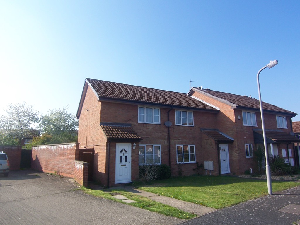 2 bed End of Terrace for rent in Bucks. From Martin & Co - Milton Keynes 2 bed End of Terrace for rent in Bucks. From Martin & Co - Milton Keynes