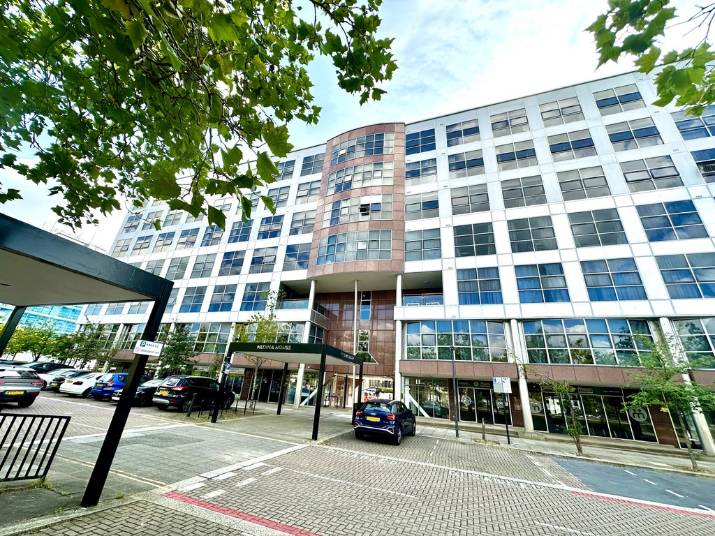 2 bed Apartment for rent in Milton Keynes. From Martin & Co - Milton Keynes