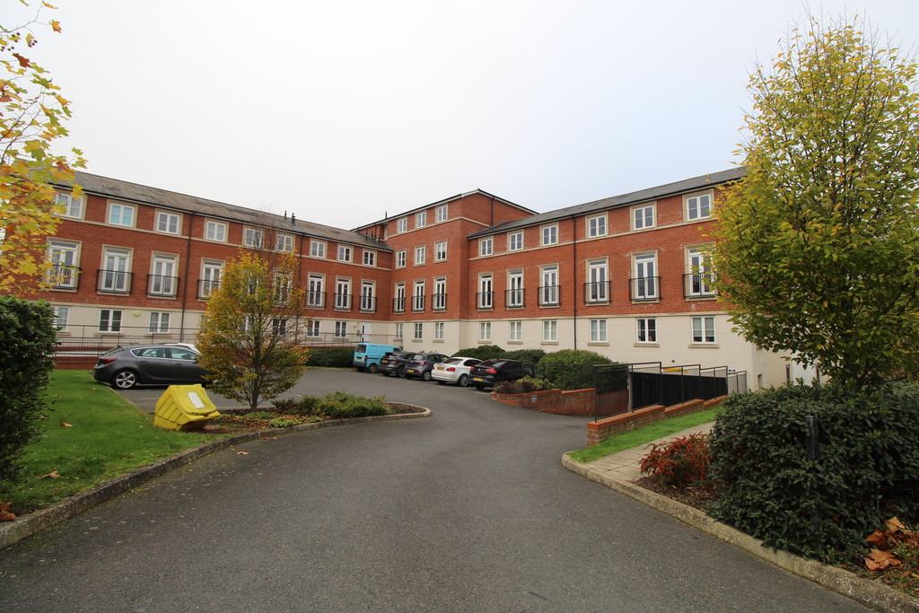 2 bed Apartment for rent in Essex. From Martin & Co - Colchester