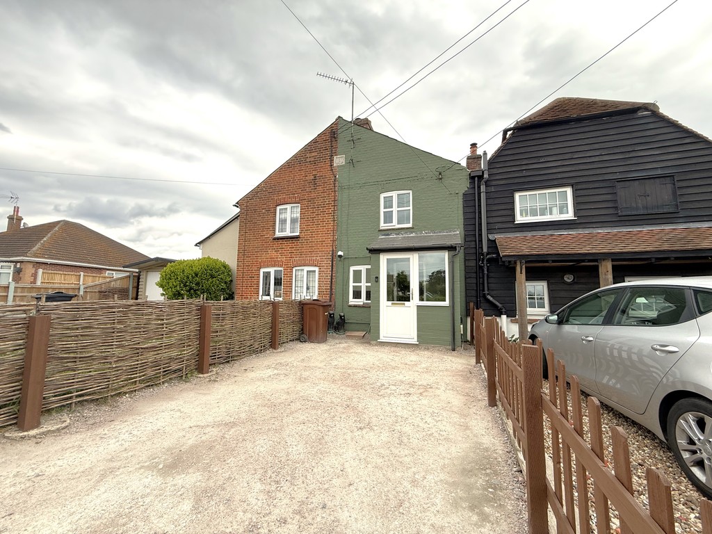 2 bed Semi Detached for rent in Essex. From Martin & Co - Colchester
