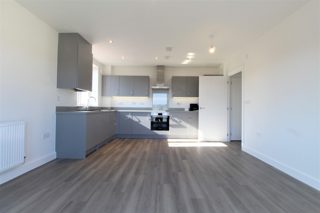 2 bed Apartment for rent in Essex. From Martin & Co - Colchester