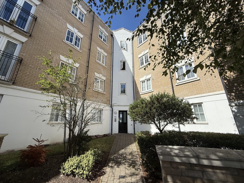 1 bed Apartment for rent in Essex. From Martin & Co - Colchester