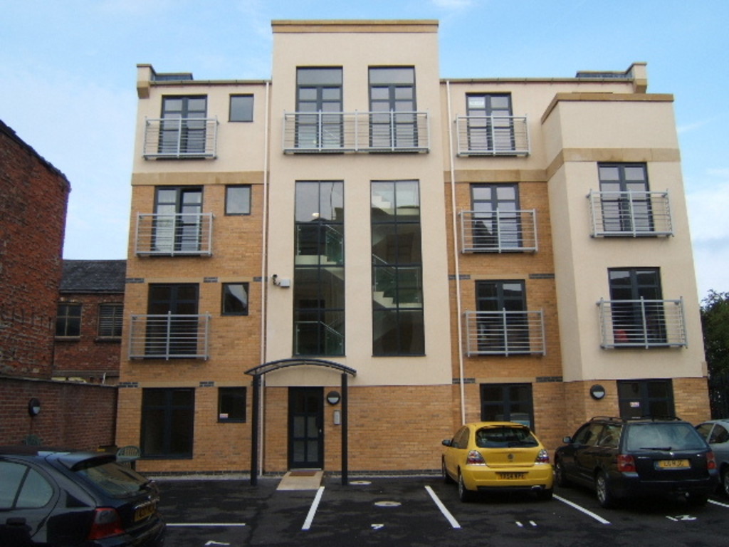 2 bed Apartment for rent in Kingston upon Hull. From Martin & Co - York