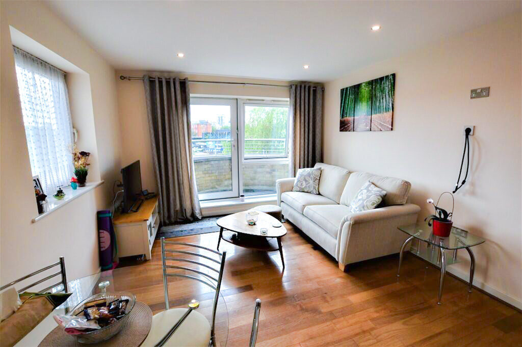 2 bed Apartment for rent in York. From Martin & Co - York