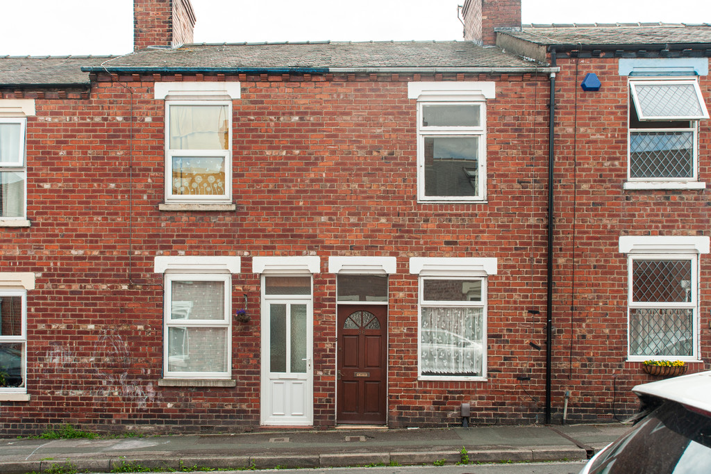 2 bed Mid Terraced House for rent in North Yorkshire. From Martin & Co - York
