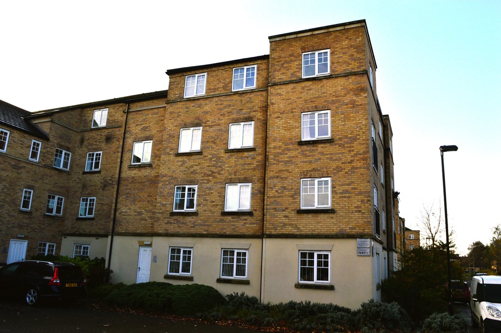 2 bed Apartment for rent in New Earswick. From Martin & Co - York