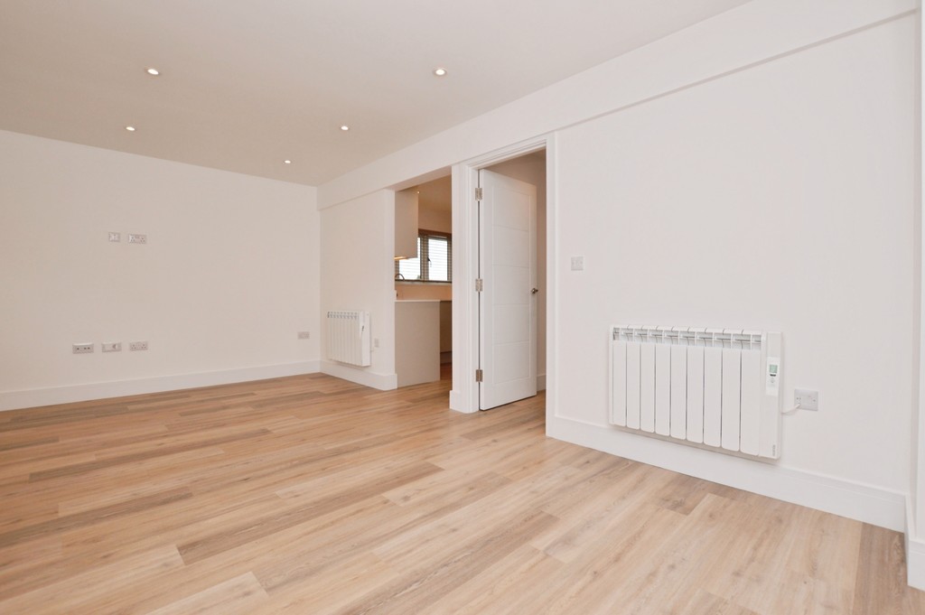 2 bed Apartment for rent in Surrey. From Martin & Co - Woking