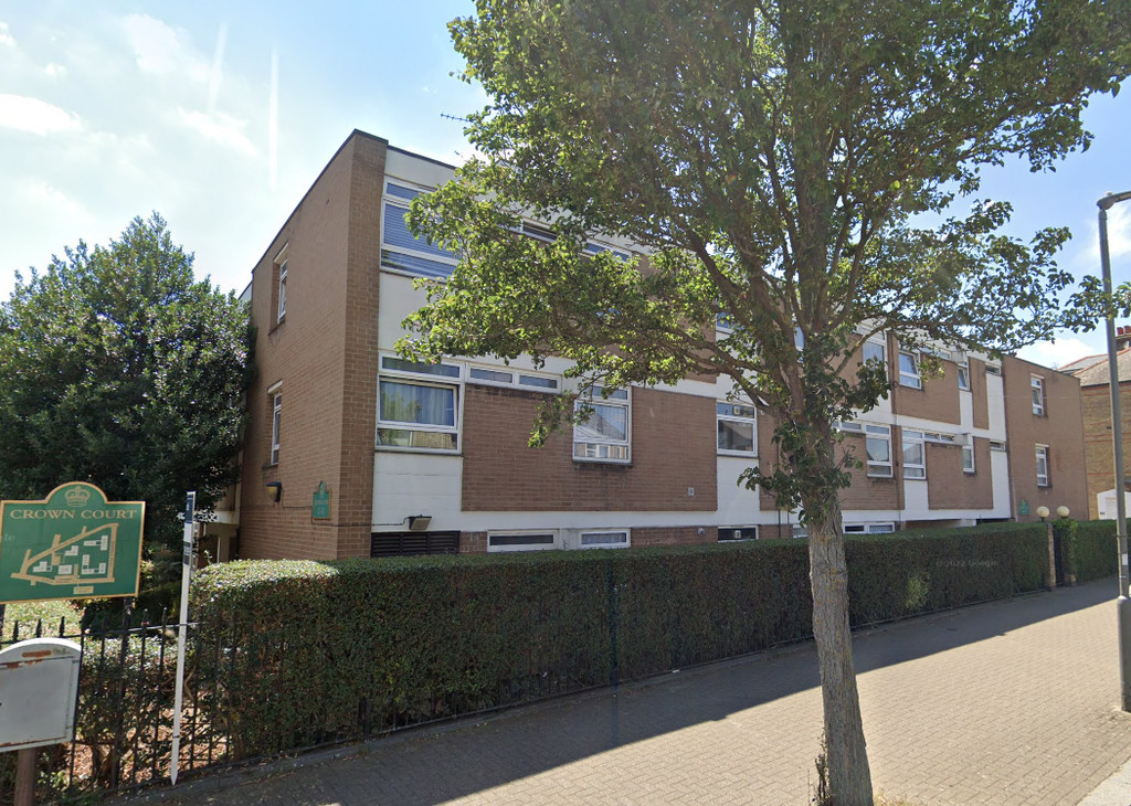 2 bed Apartment for rent in Putney. From Martin & Co - Woking 2 bed Apartment for rent in Putney. From Martin & Co - Woking
