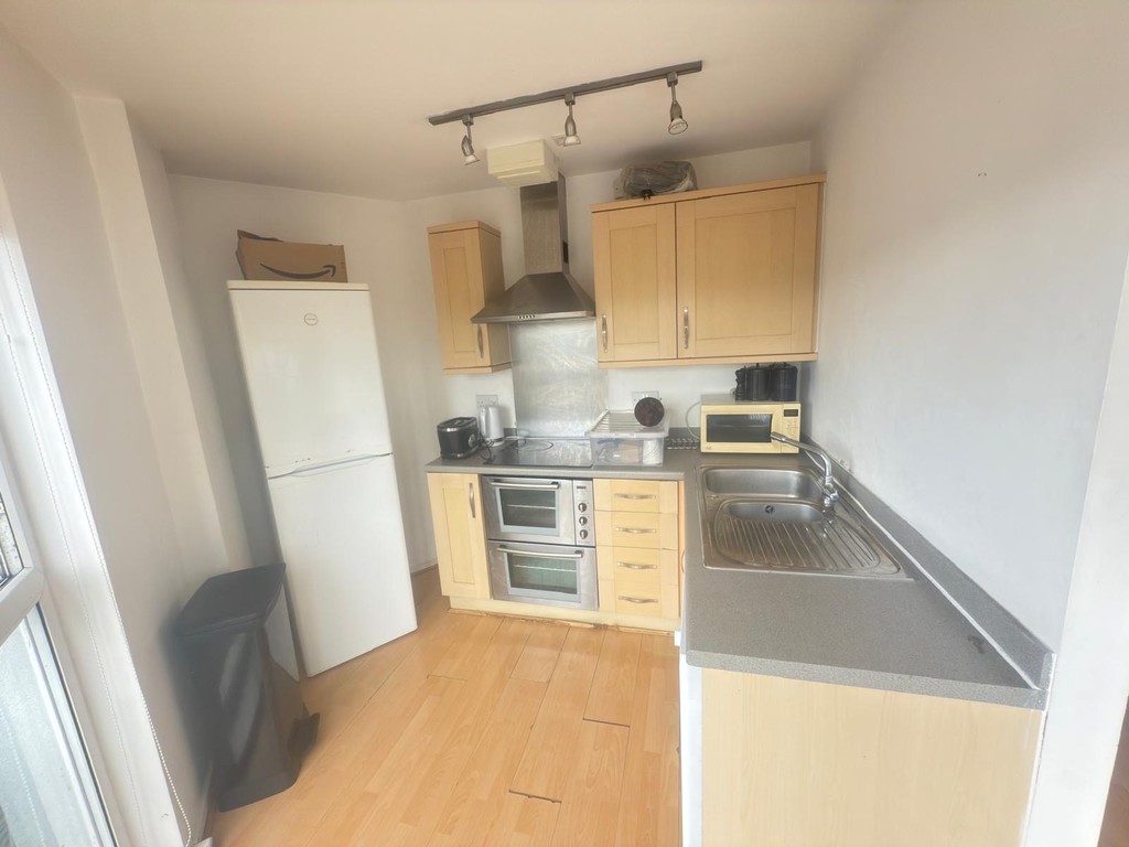2 bed 1st Floor Flat for rent in South Yorkshire. From Martin & Co - Sheffield City