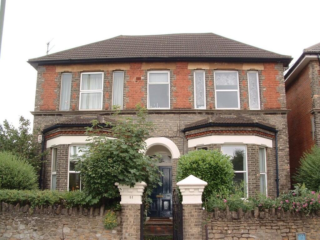 1 bed 1st Floor Flat for rent in Guildford. From Martin & Co - Guildford 1 bed 1st Floor Flat for rent in Guildford. From Martin & Co - Guildford
