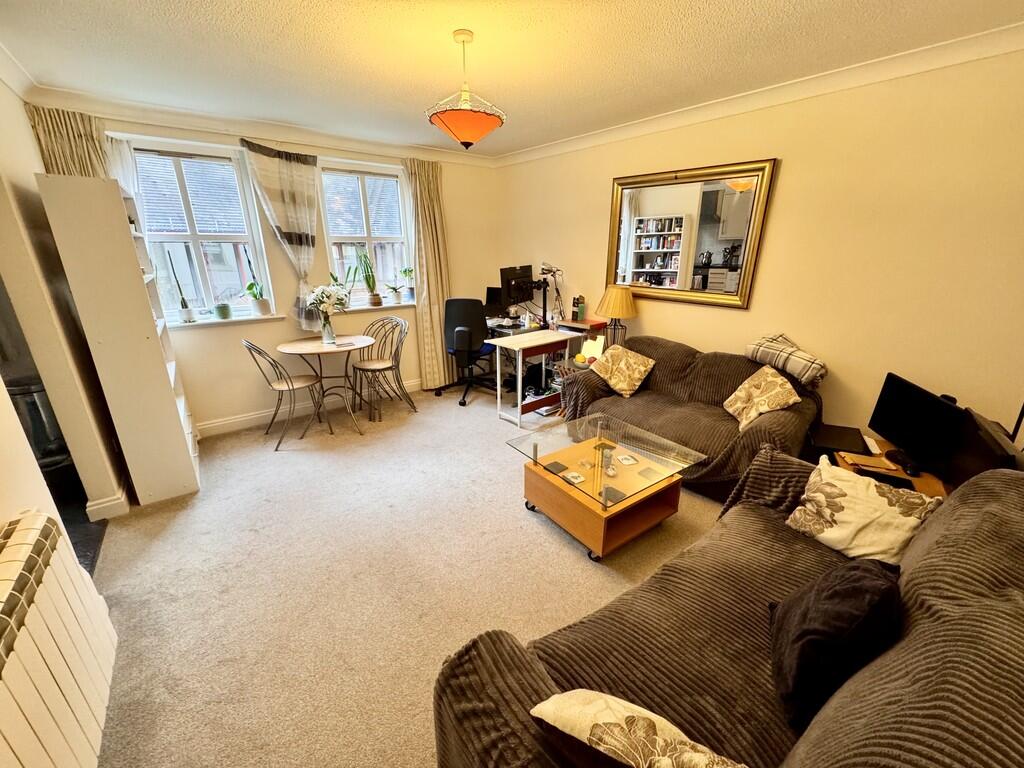 1 bed Apartment for rent in Guildford. From Martin & Co - Guildford 1 bed Apartment for rent in Guildford. From Martin & Co - Guildford