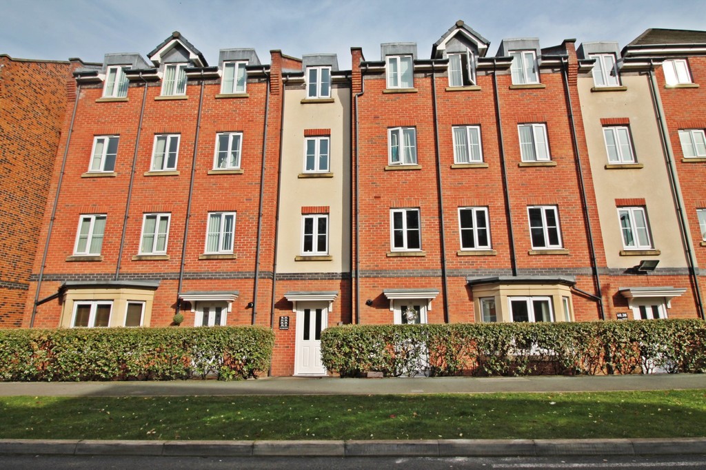 2 bed Apartment for rent in Cheshire. From Martin & Co - Widnes 2 bed Apartment for rent in Cheshire. From Martin & Co - Widnes