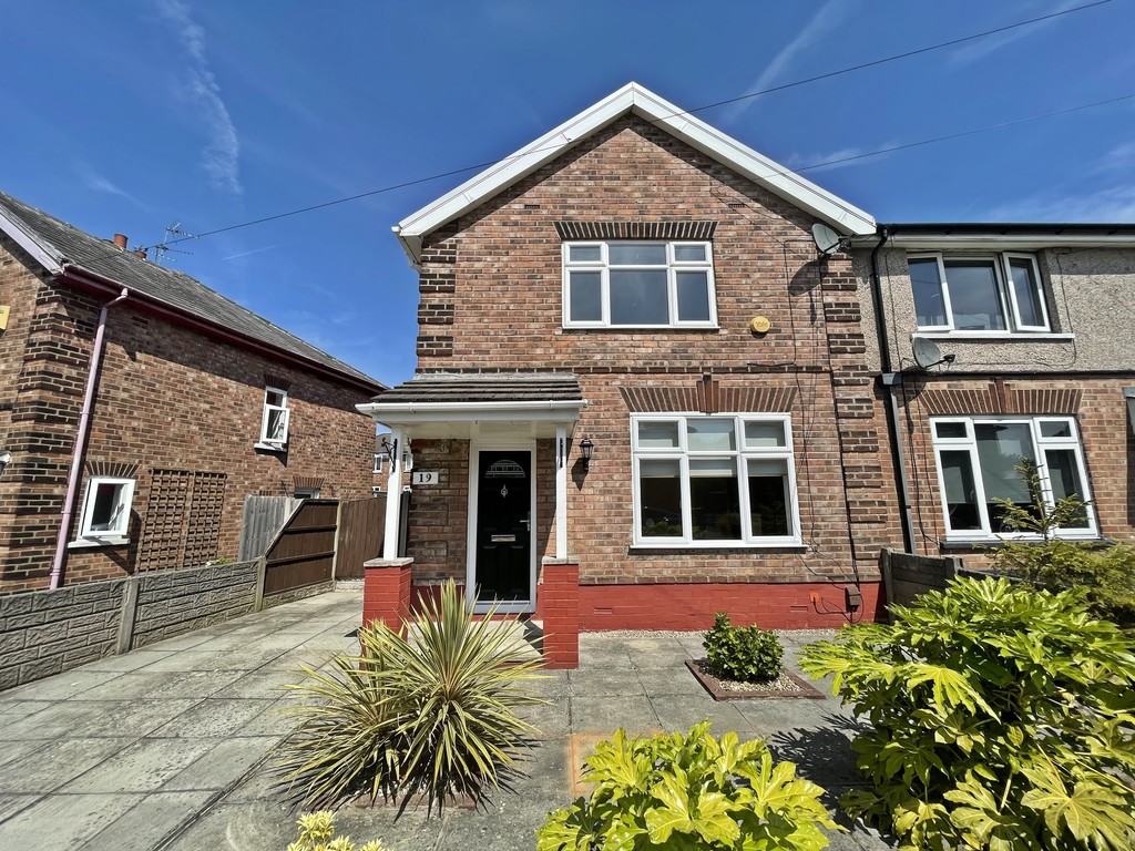 3 bed Semi Detached for rent in Cheshire. From Martin & Co - Widnes