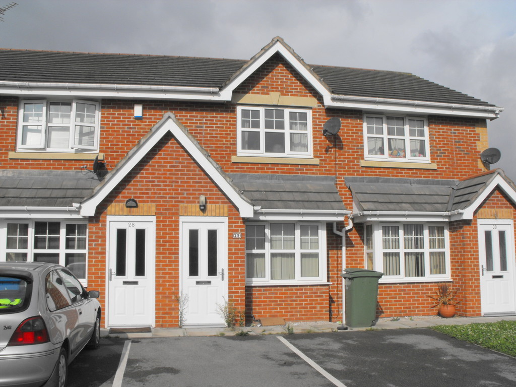 2 bed Mid Terraced House for rent in Cheshire. From Martin & Co - Widnes 2 bed Mid Terraced House for rent in Cheshire. From Martin & Co - Widnes