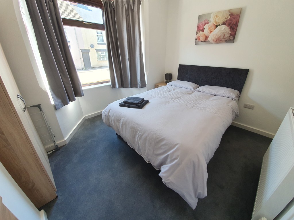 1 bed House Share for rent in Leicestershire. From Martin & Co - Coalville