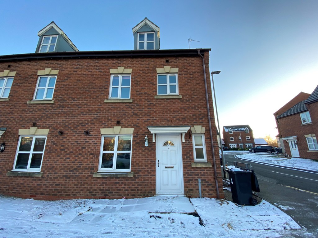 4 bed Semi Detached for rent in Coalville. From Martin & Co - Coalville