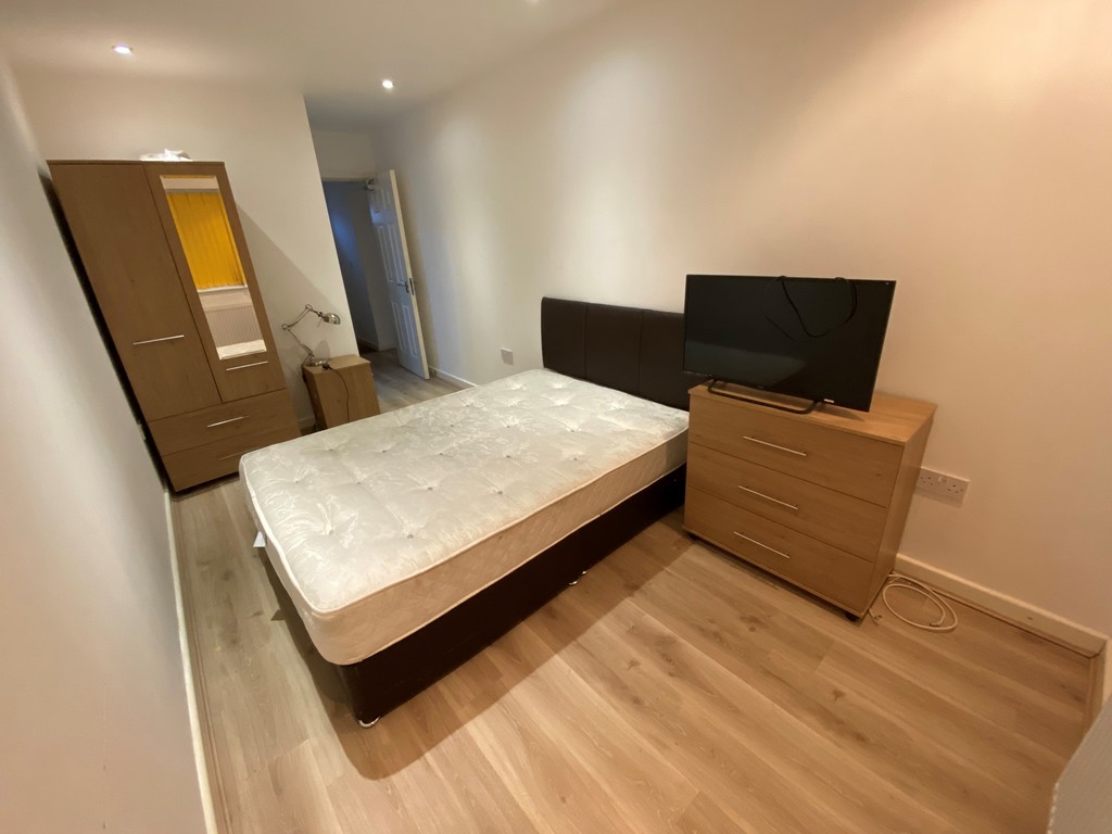1 bed House Share for rent in Ellistown. From Martin & Co - Coalville