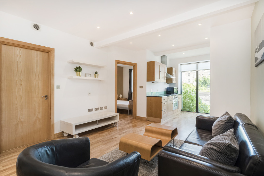 2 bed Apartment for rent in North Kensington. From Martin & Co - Chelsea