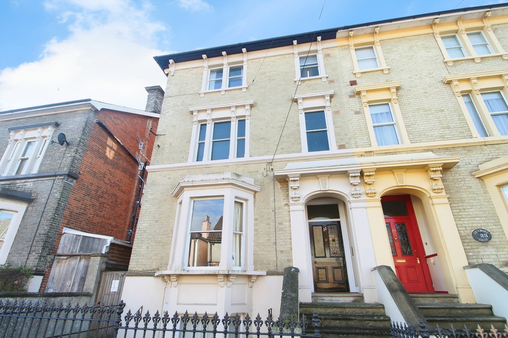 1 bed Apartment for rent in Suffolk. From Martin & Co - Bury St Edmunds